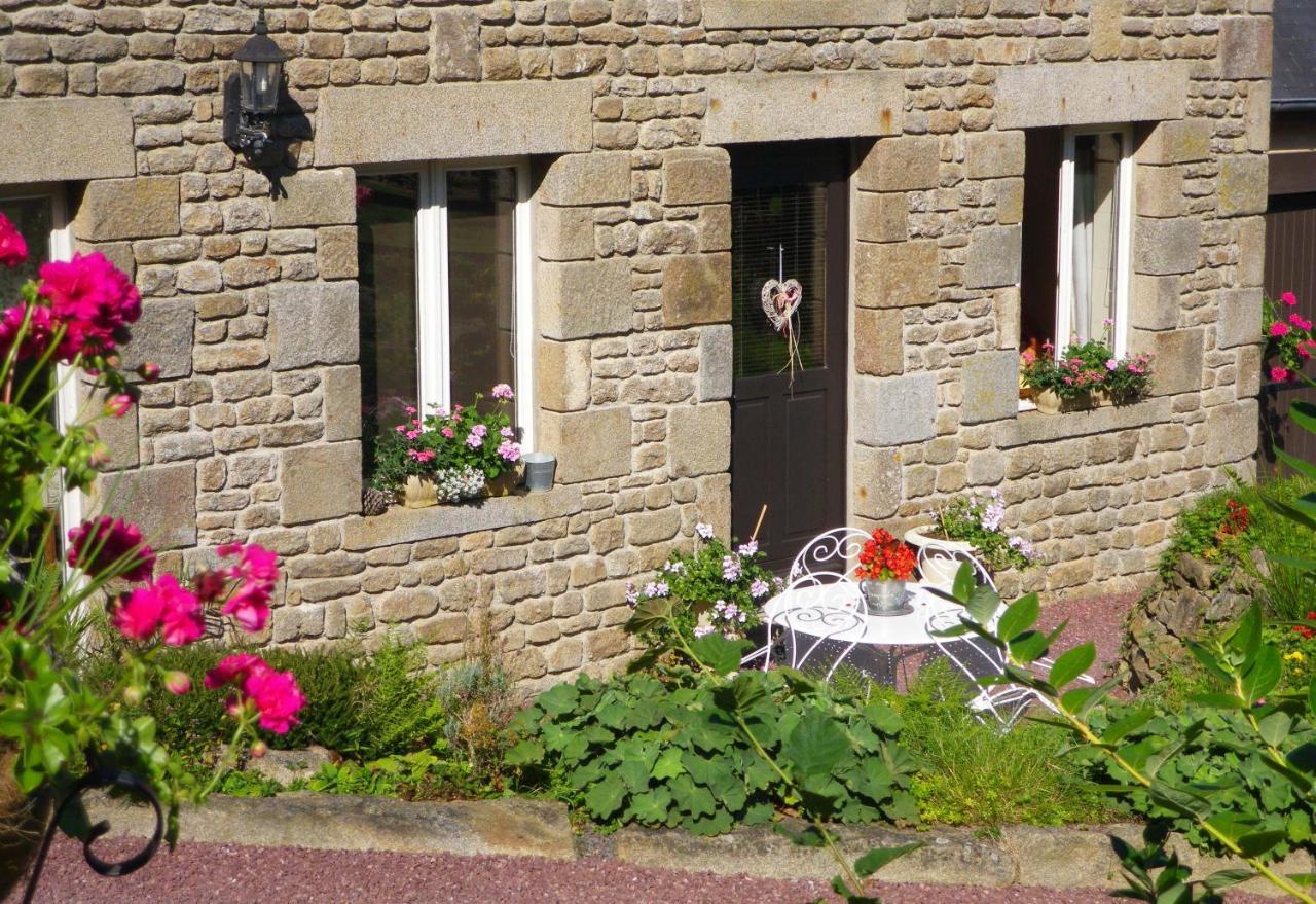 Le Petit Bois Normand Hotel Champ-du-Boult Екстериор снимка