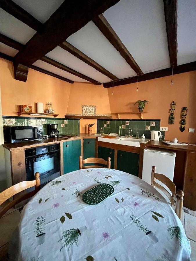 Le Petit Bois Normand Hotel Champ-du-Boult Екстериор снимка