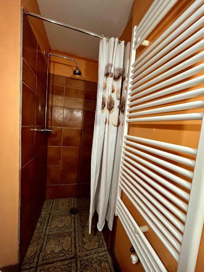 Le Petit Bois Normand Hotel Champ-du-Boult Екстериор снимка